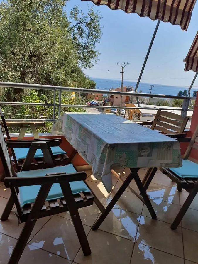Seaward Holiday Home Dhermi
